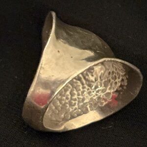 Bold Vintage-Style Silver Ring- Wide Band with Hammered Detail! size 7